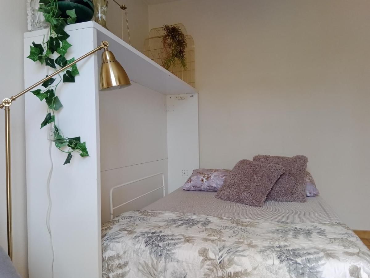 Paris Authentic House Small, Bright And Calm Studio Exterior photo