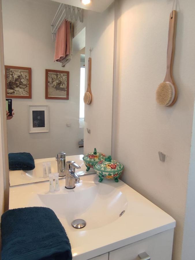 Paris Authentic House Small, Bright And Calm Studio Exterior photo