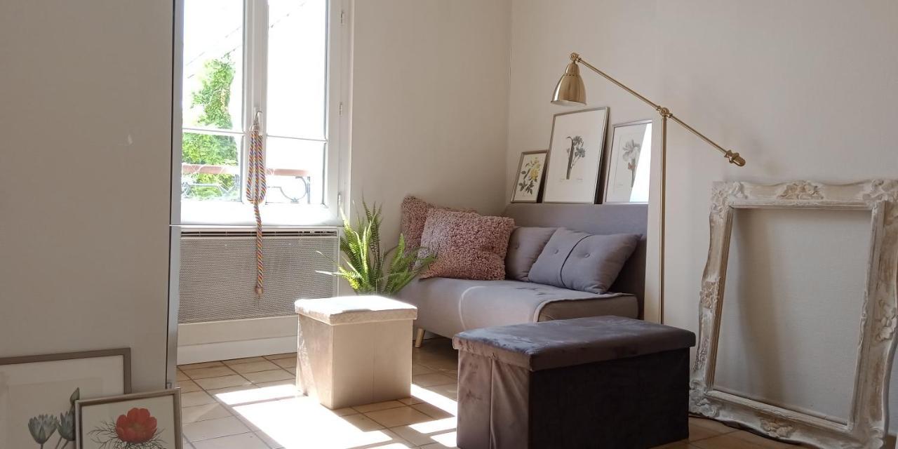 Paris Authentic House Small, Bright And Calm Studio Exterior photo
